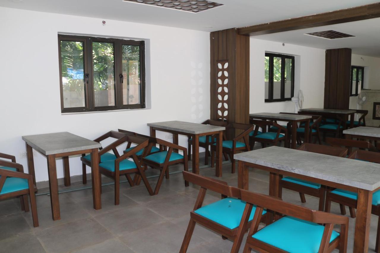 Hotel Centro Calangute Ngoại thất bức ảnh