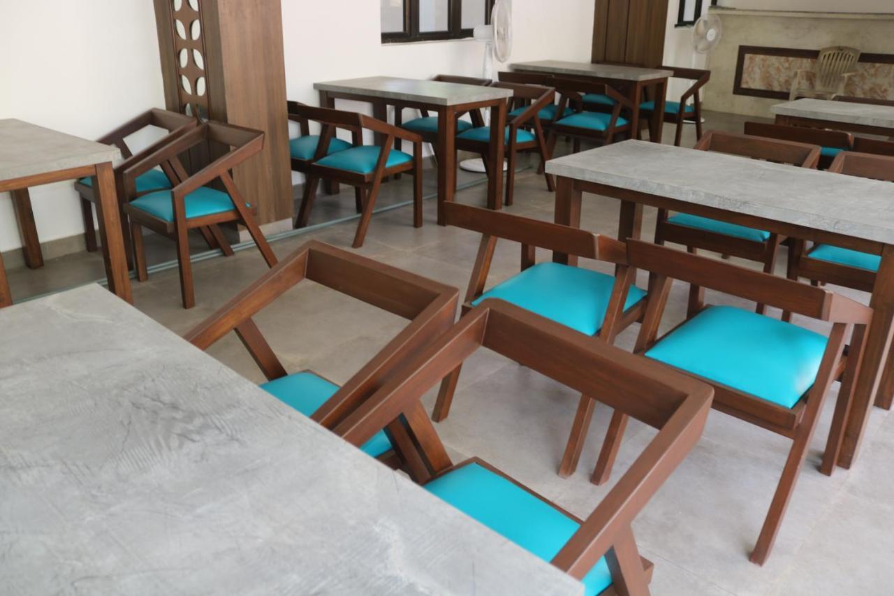Hotel Centro Calangute Ngoại thất bức ảnh